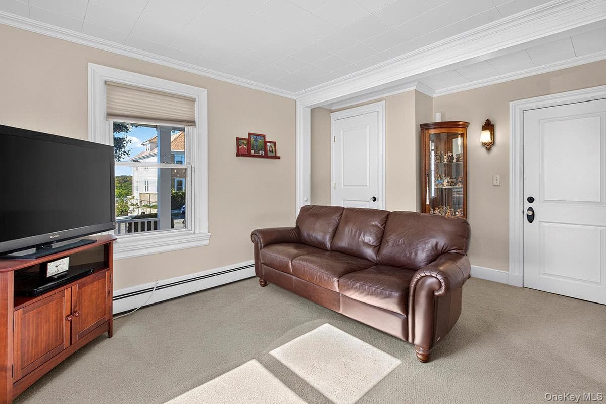 200 Lakeview Avenue thumbnail 6