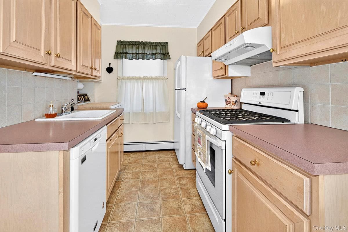 200 Lakeview Avenue thumbnail 20