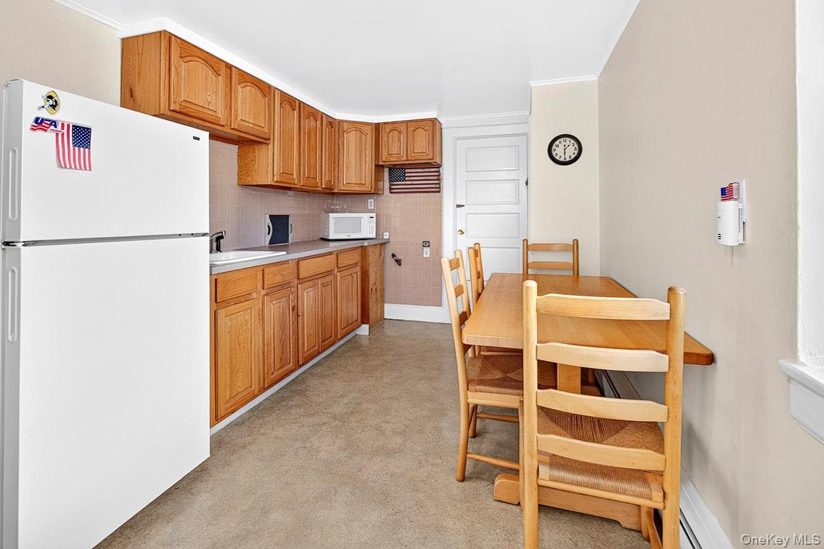 200 Lakeview Avenue thumbnail 26