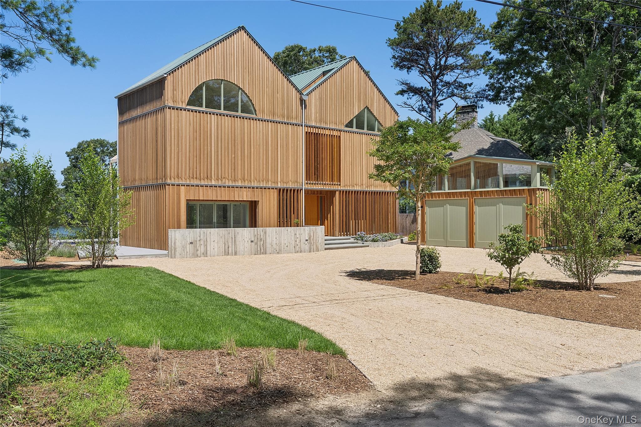 25 Bluff Point Road thumbnail 11