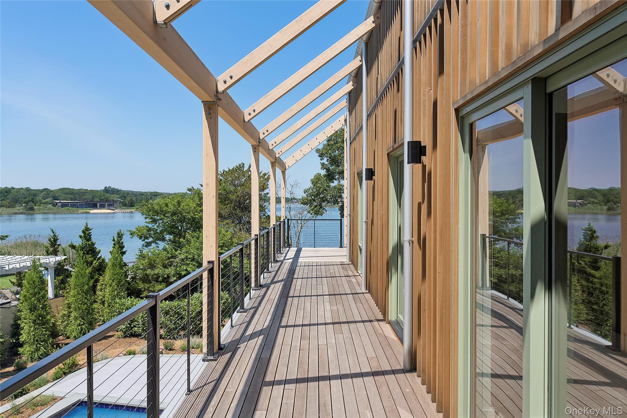 25 Bluff Point Road thumbnail 10
