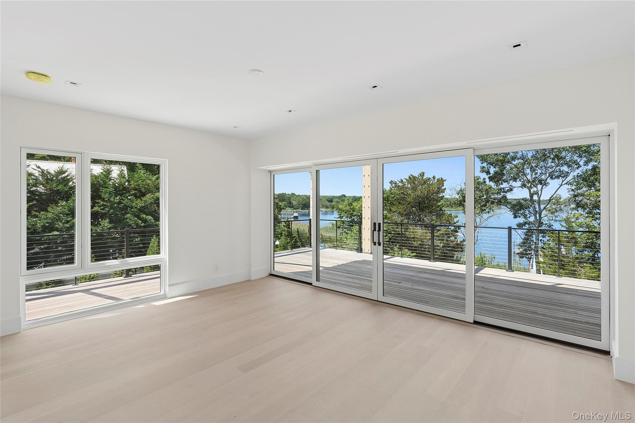 25 Bluff Point Road thumbnail 19