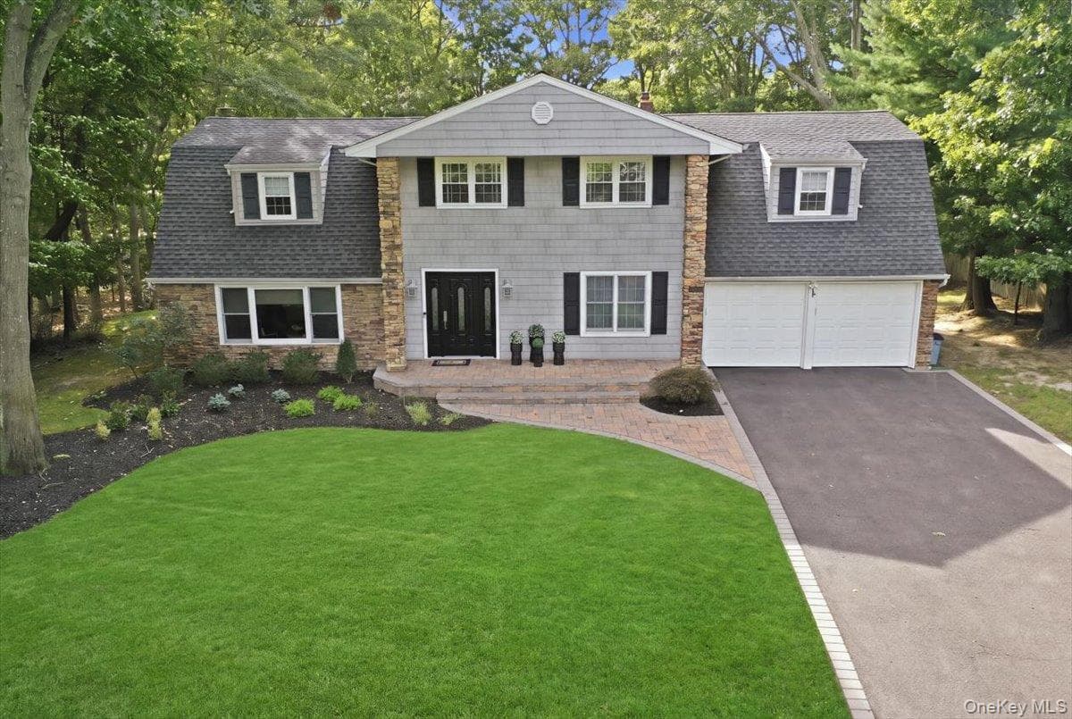 8 Philson Court photo 1