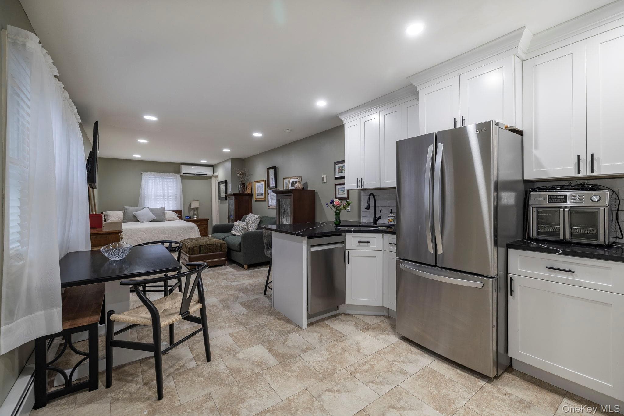 85 Virginia Avenue thumbnail 20