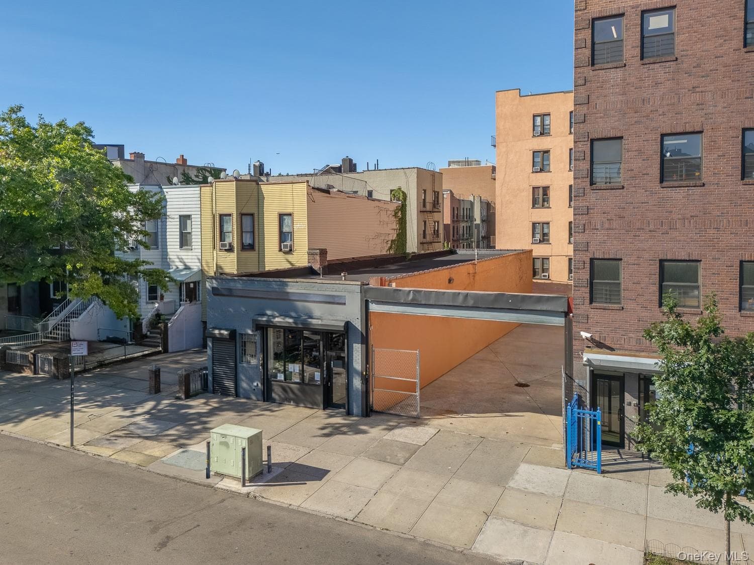 3210 31st Avenue thumbnail 5