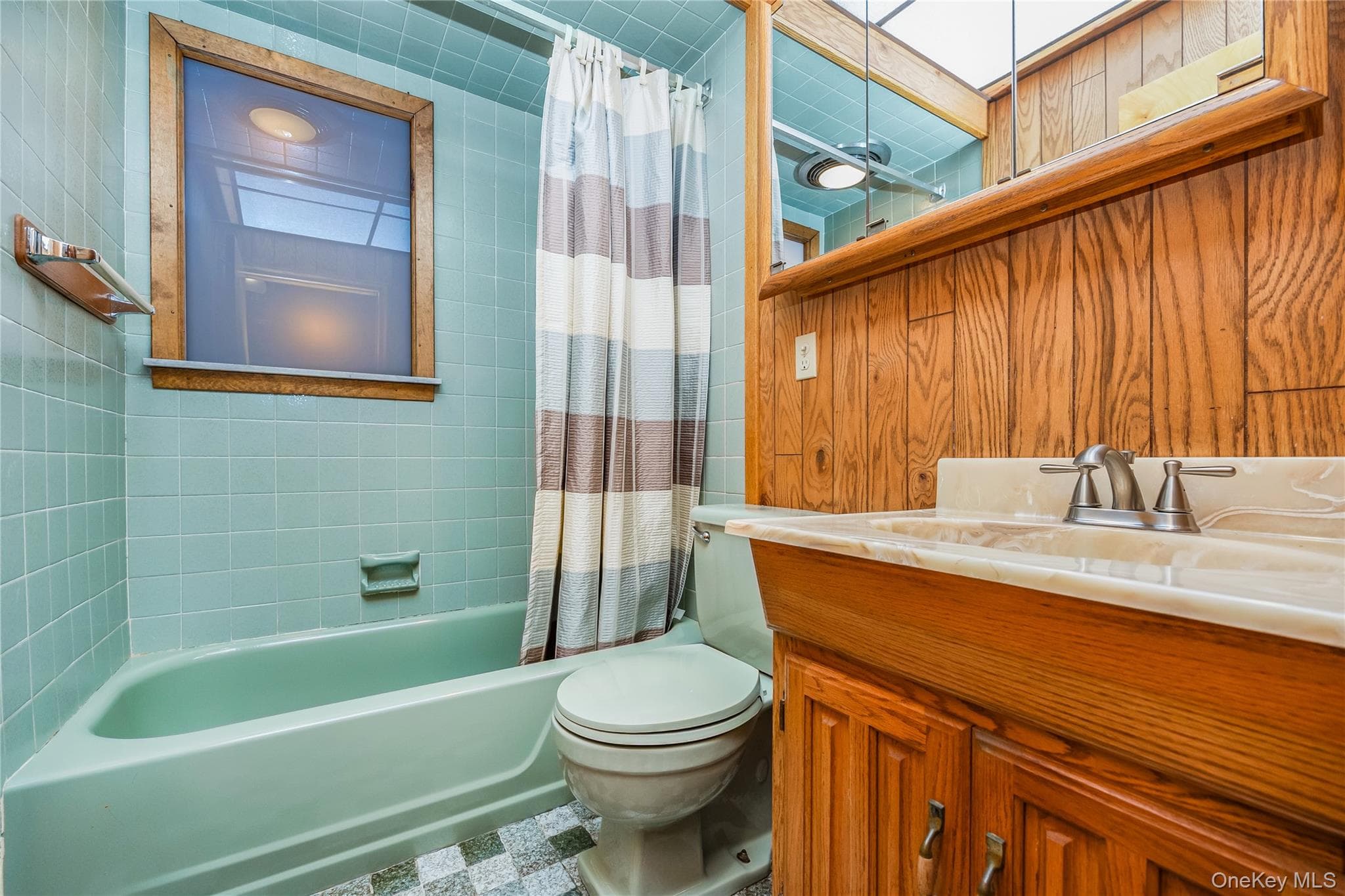 521 Patterson Street thumbnail 11