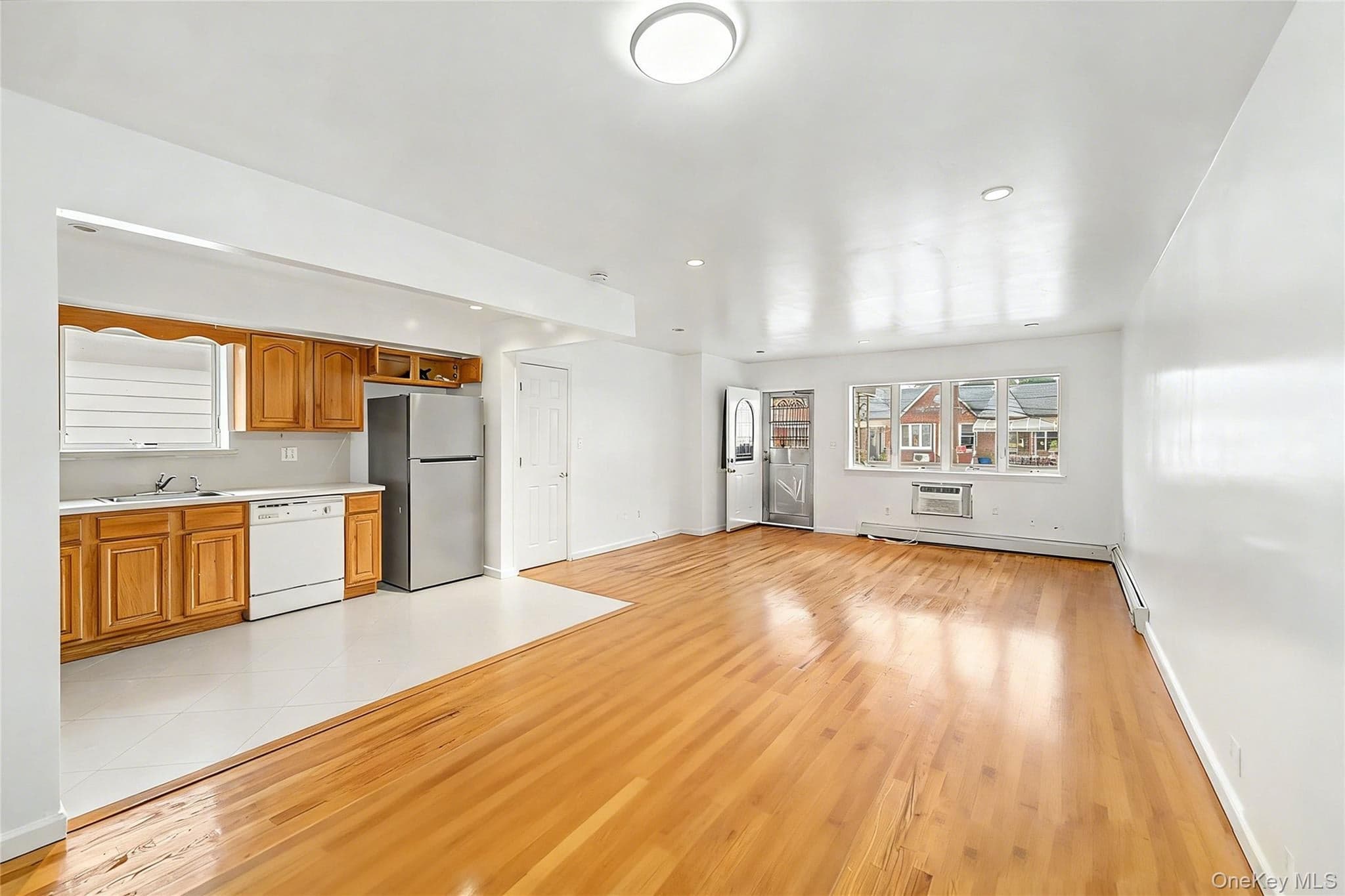 284 Dahlgren Place thumbnail 4