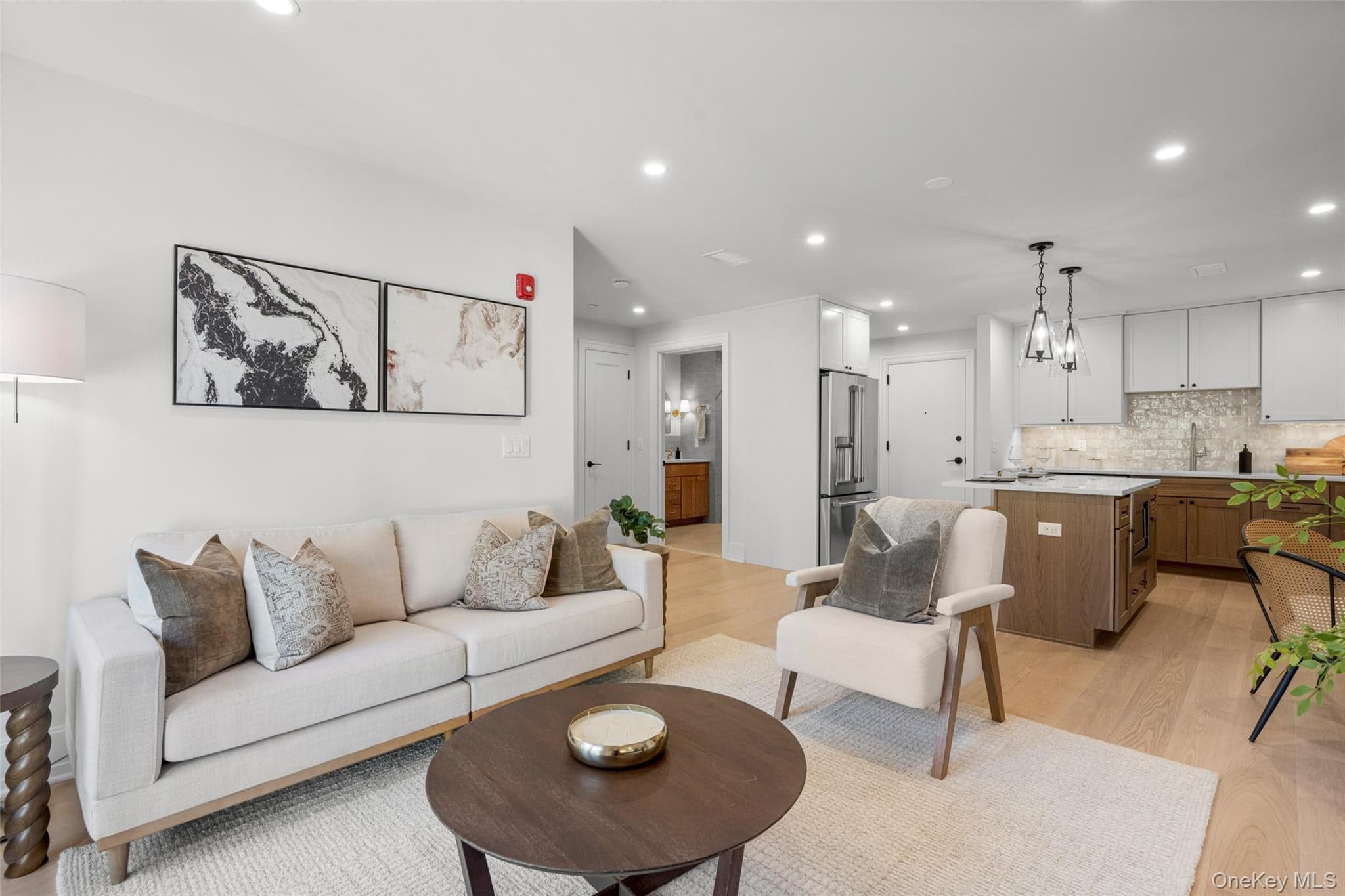 25 S Riverside Avenue Unit: 305 thumbnail 12