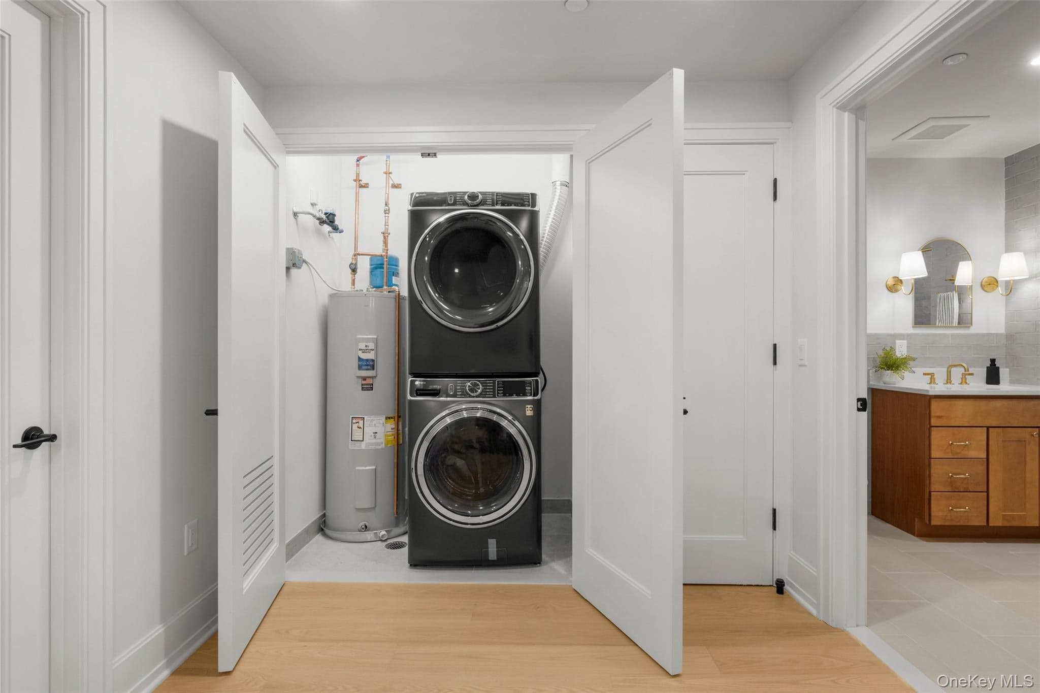 25 S Riverside Avenue Unit: 305 thumbnail 23