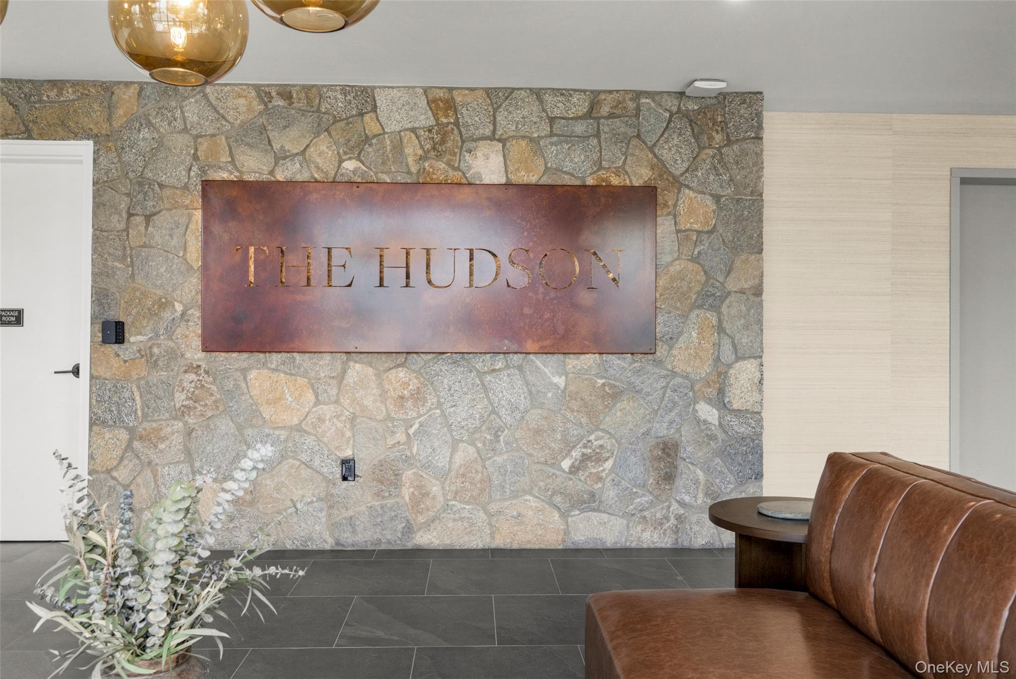 25 S Riverside Avenue Unit: 305 thumbnail 3