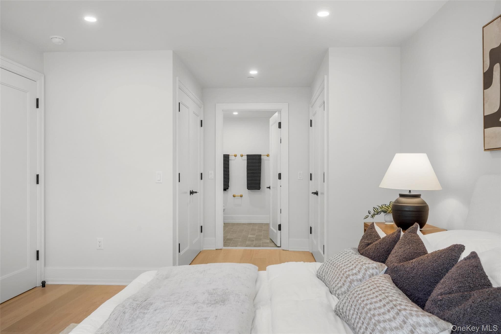 25 S Riverside Avenue Unit: 305 thumbnail 16