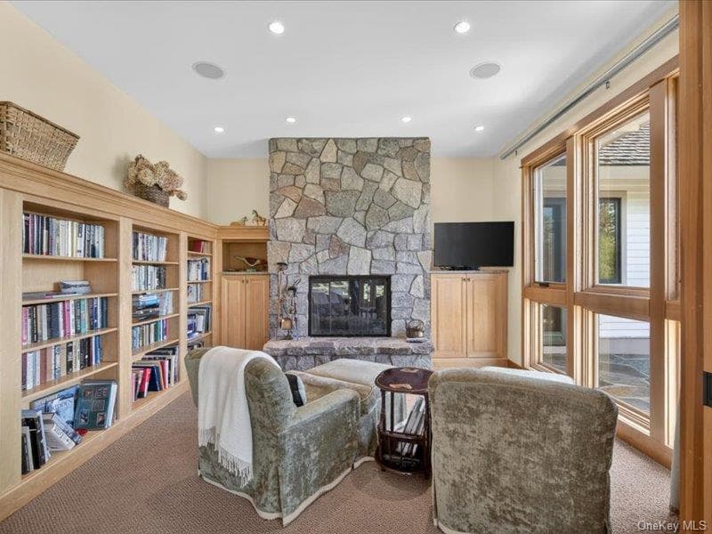 354 Palisades Road thumbnail 17
