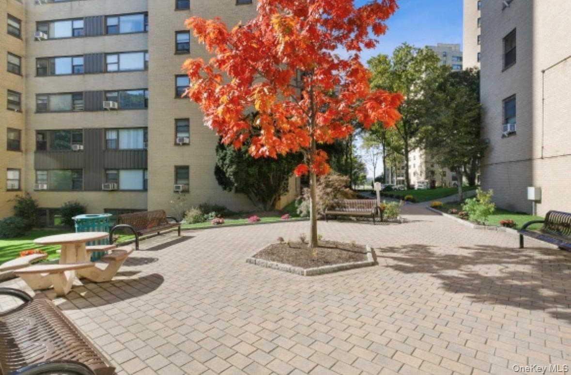 5 Fordham Hill Oval Unit: 10D thumbnail 2