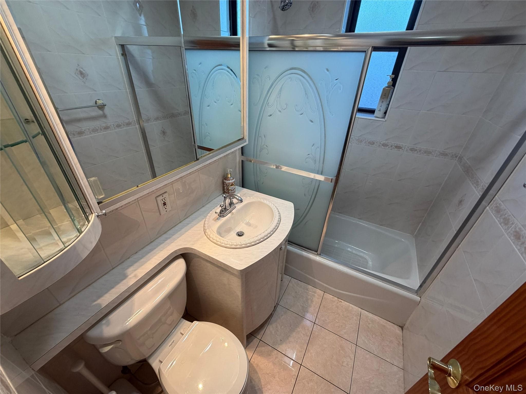 99-63 66th Avenue Unit: B12 thumbnail 13