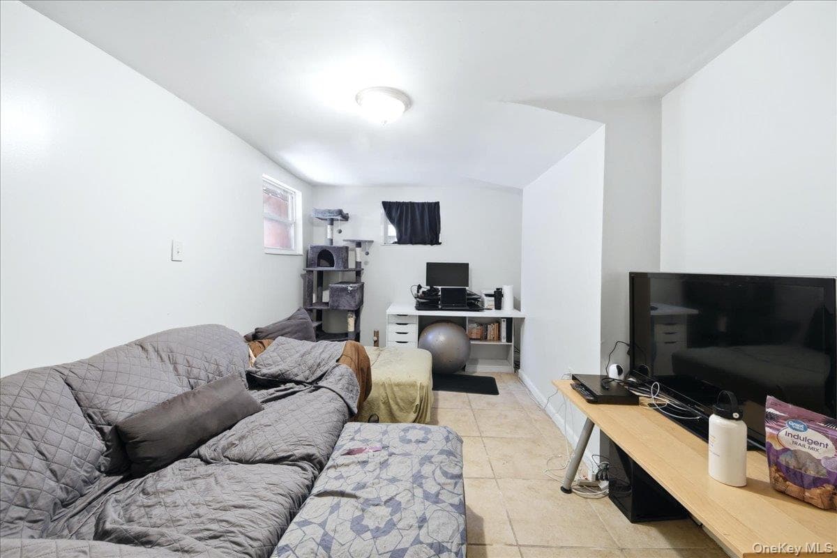 918 Summit Avenue thumbnail 28