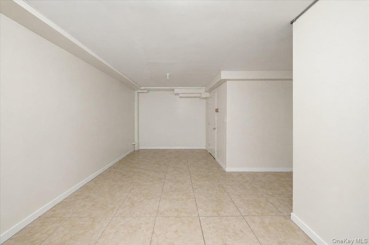 918 Summit Avenue thumbnail 16