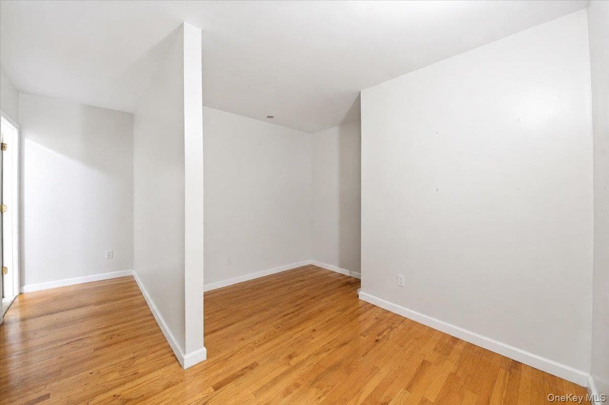 918 Summit Avenue thumbnail 4