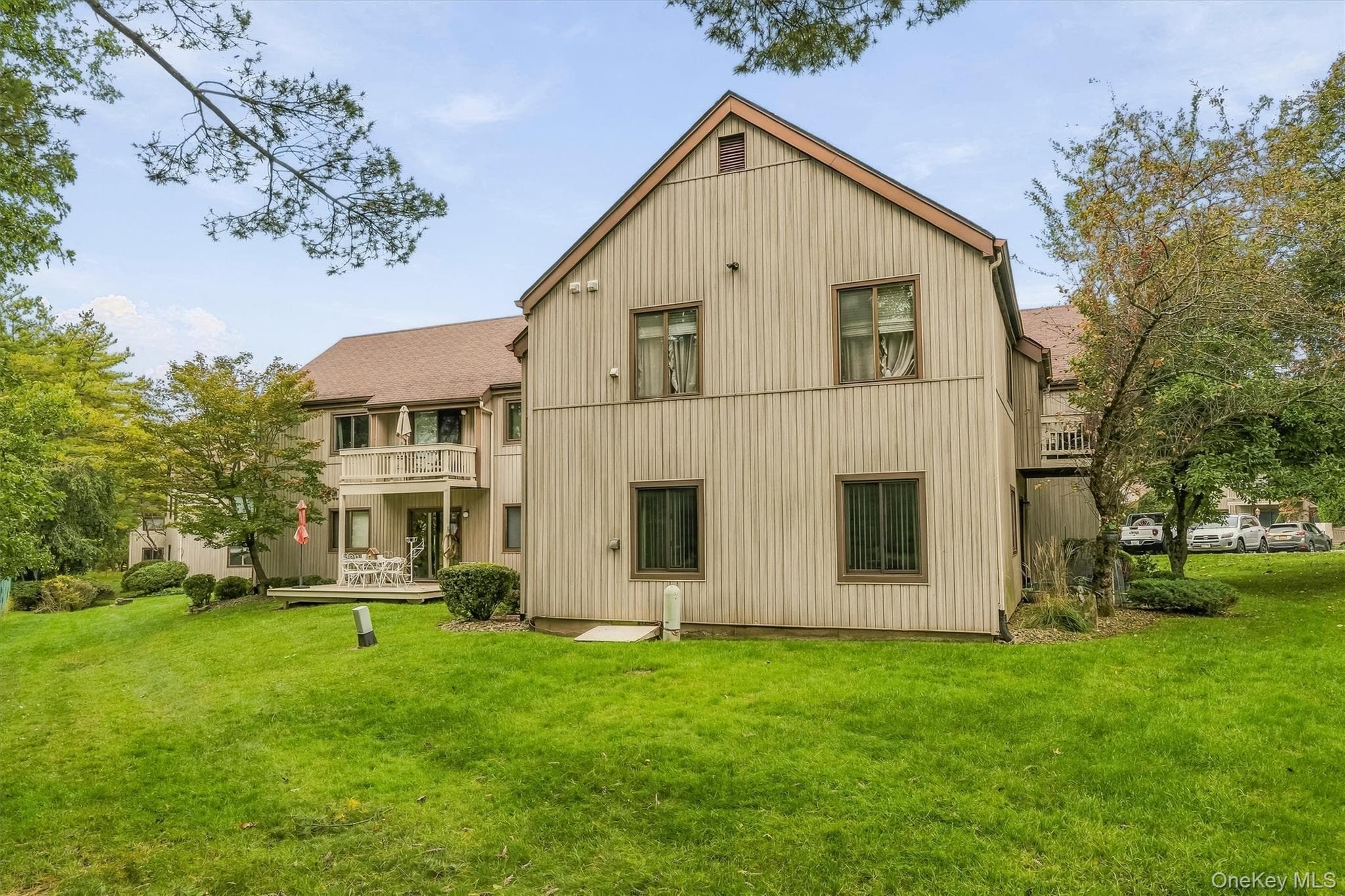 122 Sycamore Drive thumbnail 35