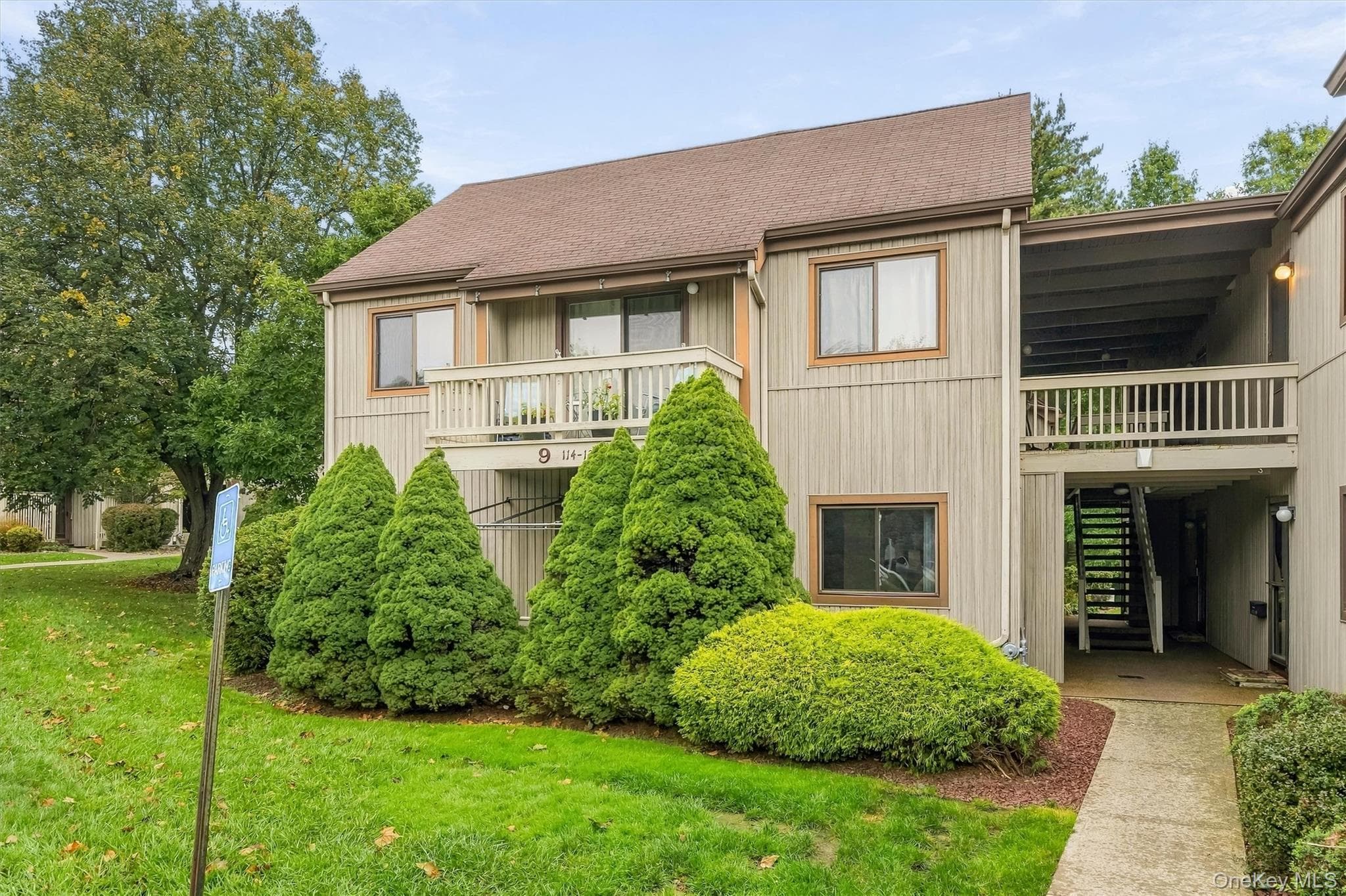 122 Sycamore Drive thumbnail 4