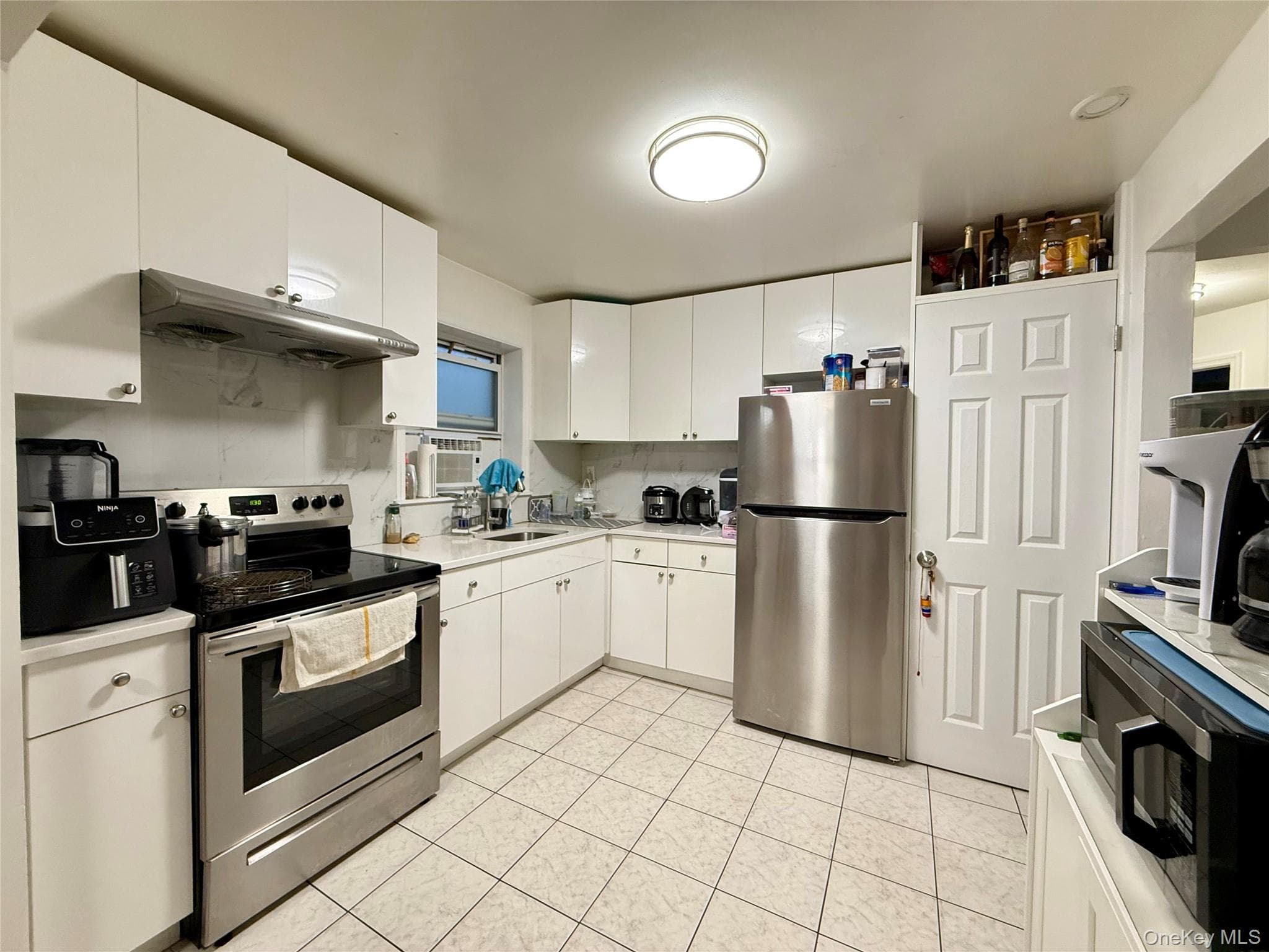 1846 College Point Boulevard, College Point