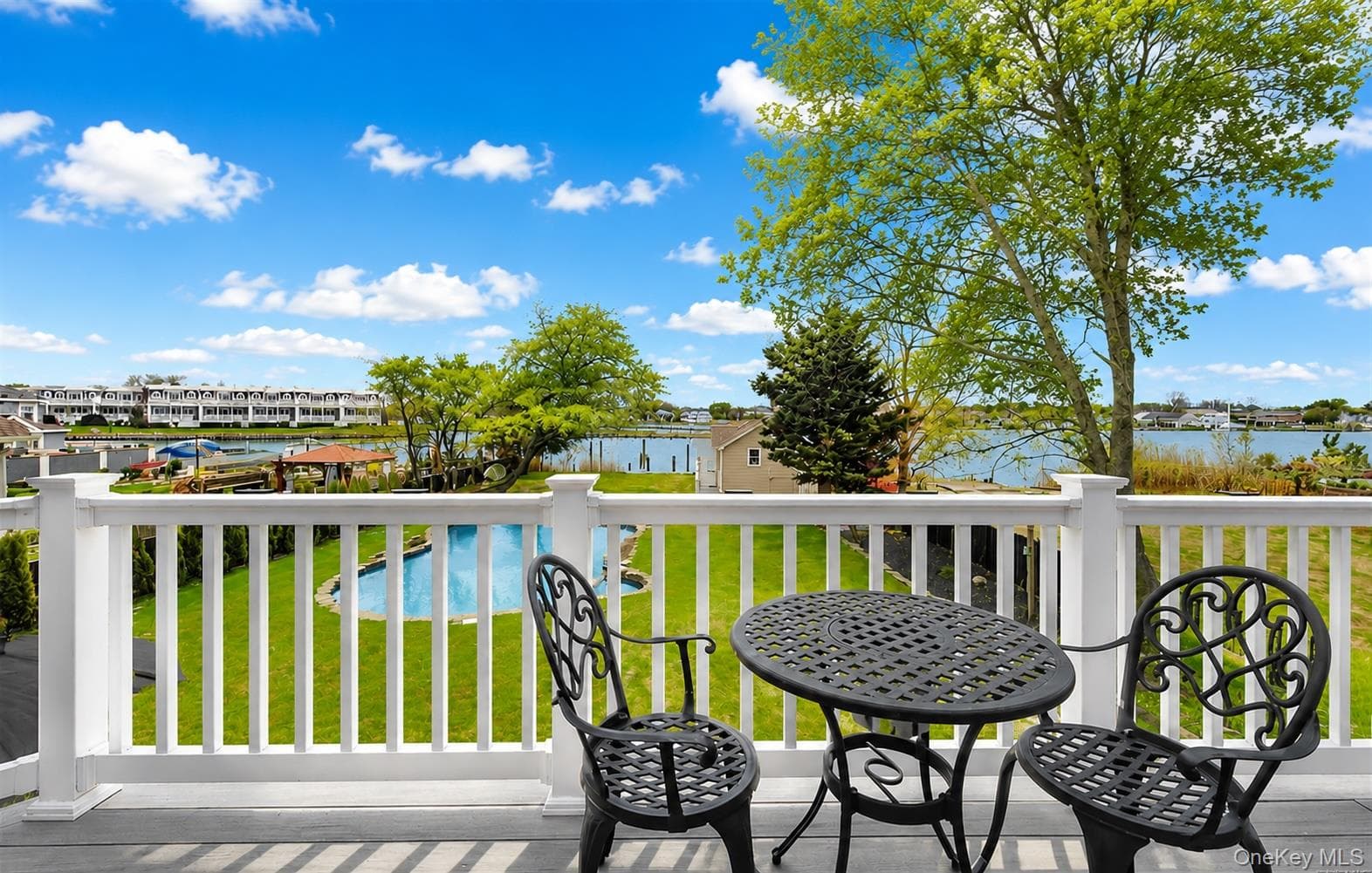 230 W Islip Road thumbnail 28