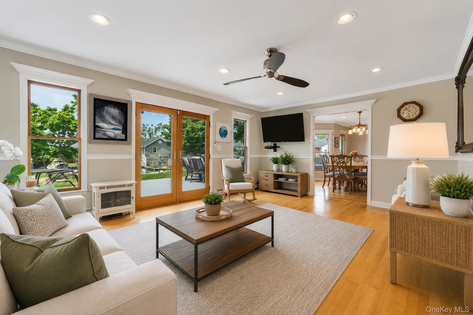 230 W Islip Road thumbnail 16