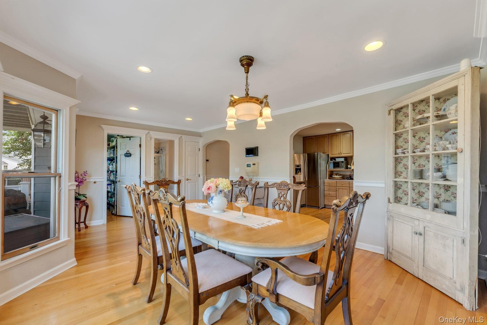 230 W Islip Road thumbnail 18