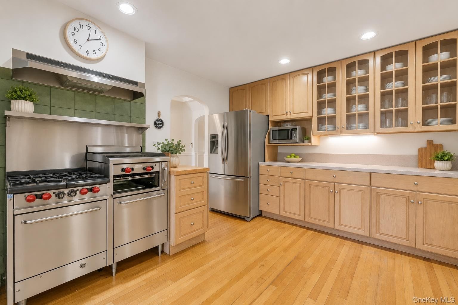 230 W Islip Road thumbnail 23