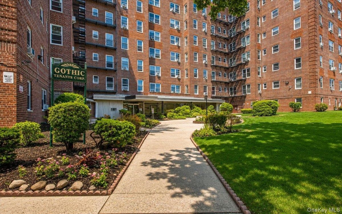 84-50 169th Street Unit: 315 thumbnail 2