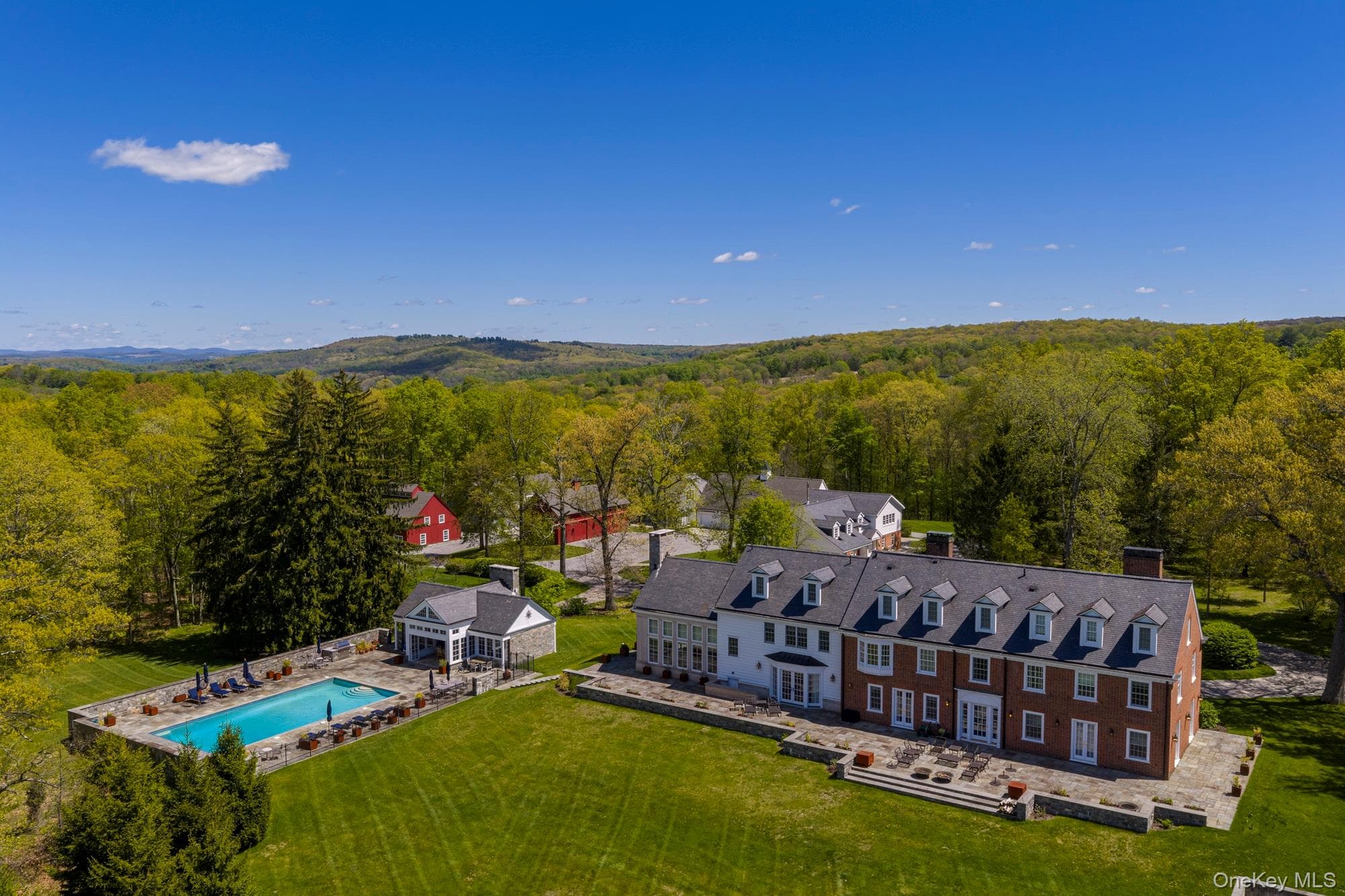 482 Overlook Road thumbnail 3