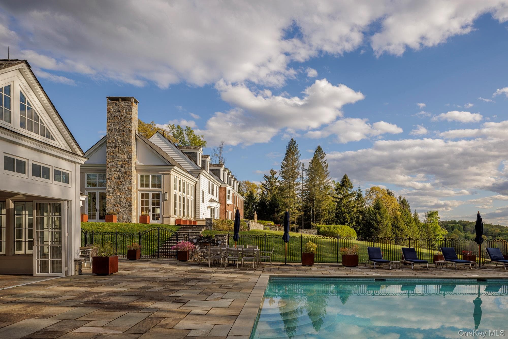482 Overlook Road thumbnail 16