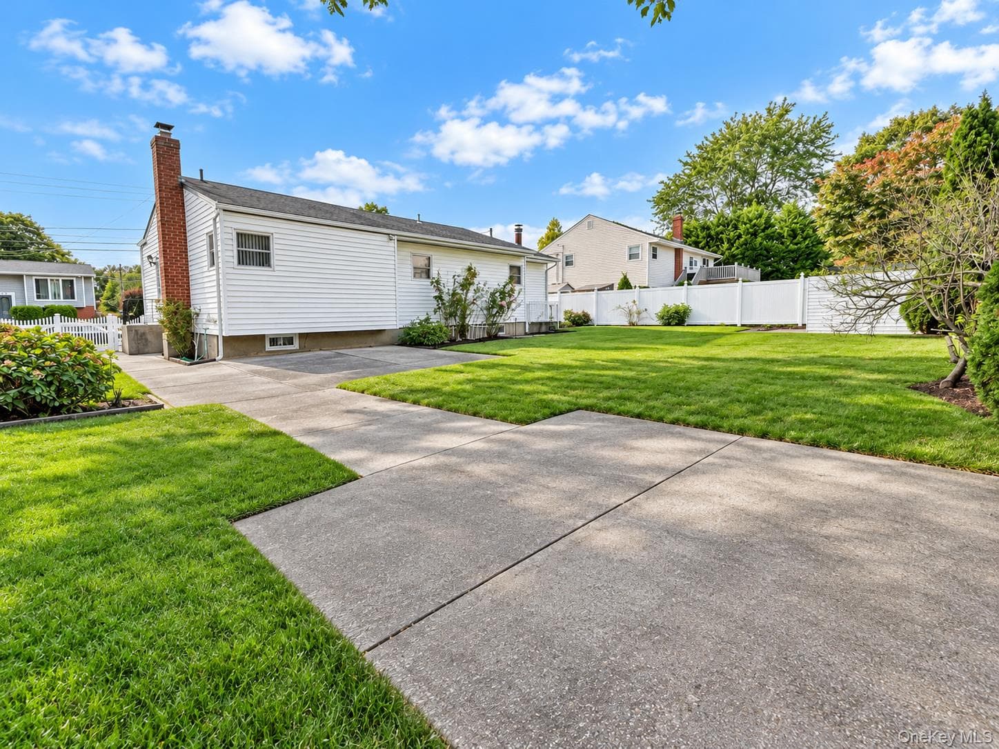 1073 Oakneck Road thumbnail 16