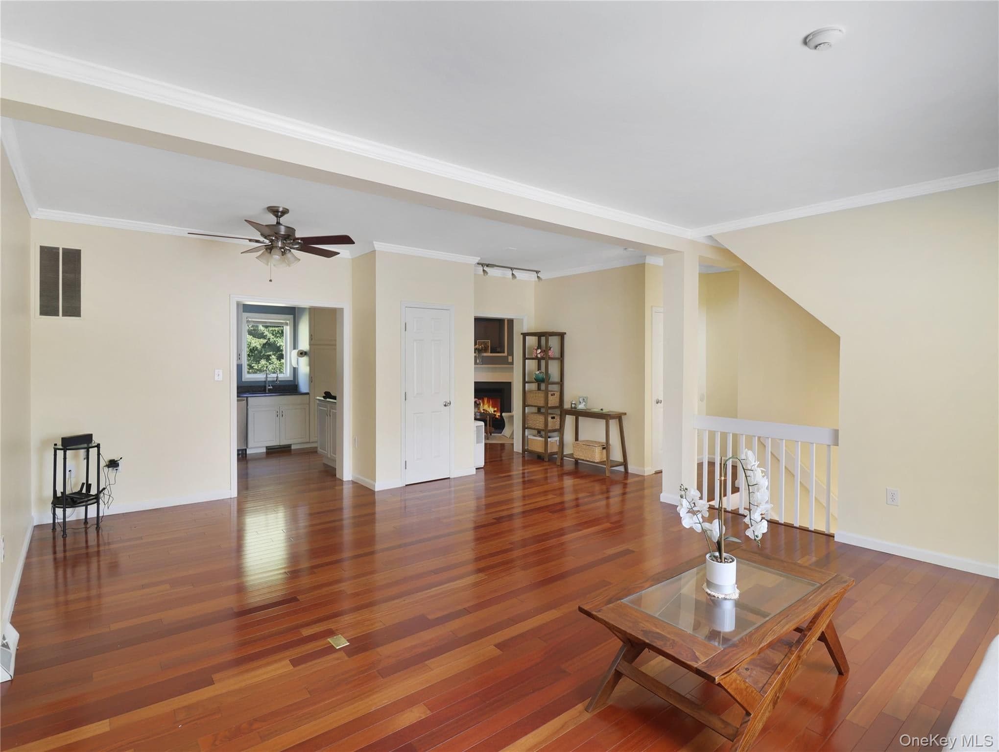 53 Leif Boulevard thumbnail 10