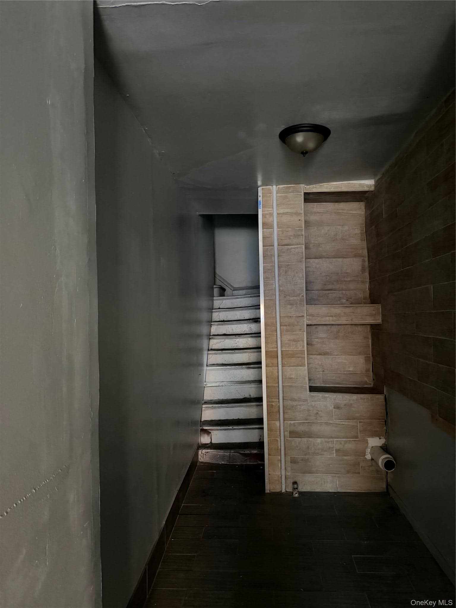 15 Irving Place Pl thumbnail 2