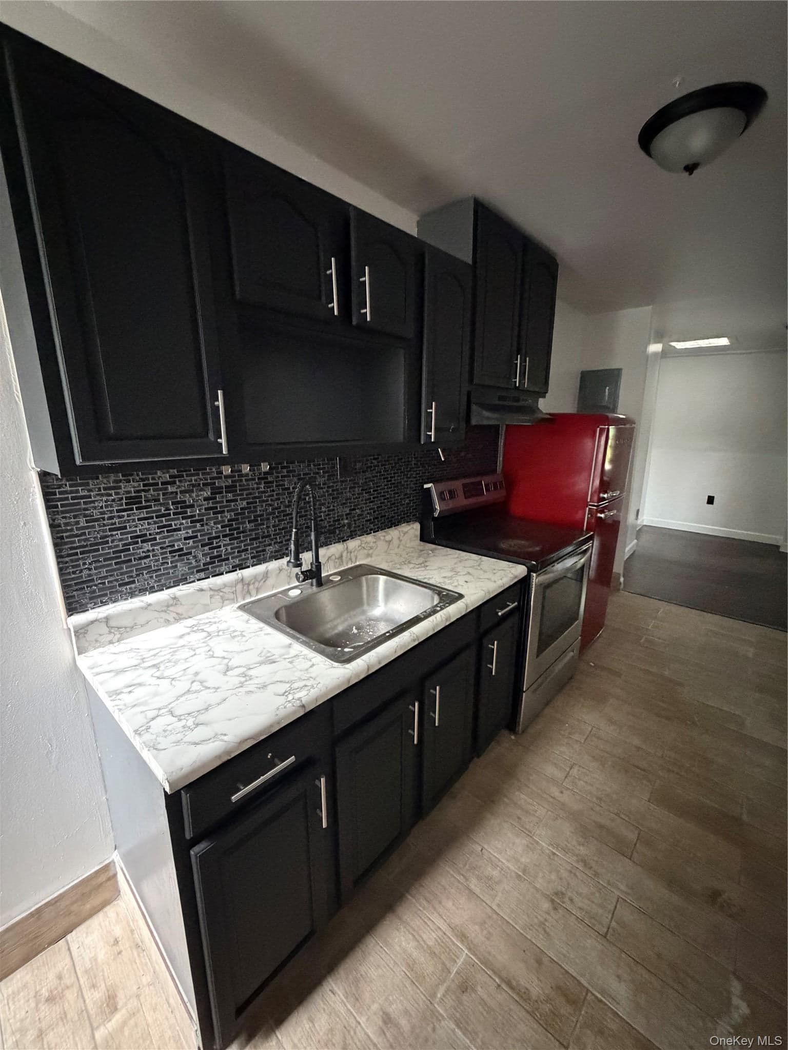 15 Irving Place Pl thumbnail 4