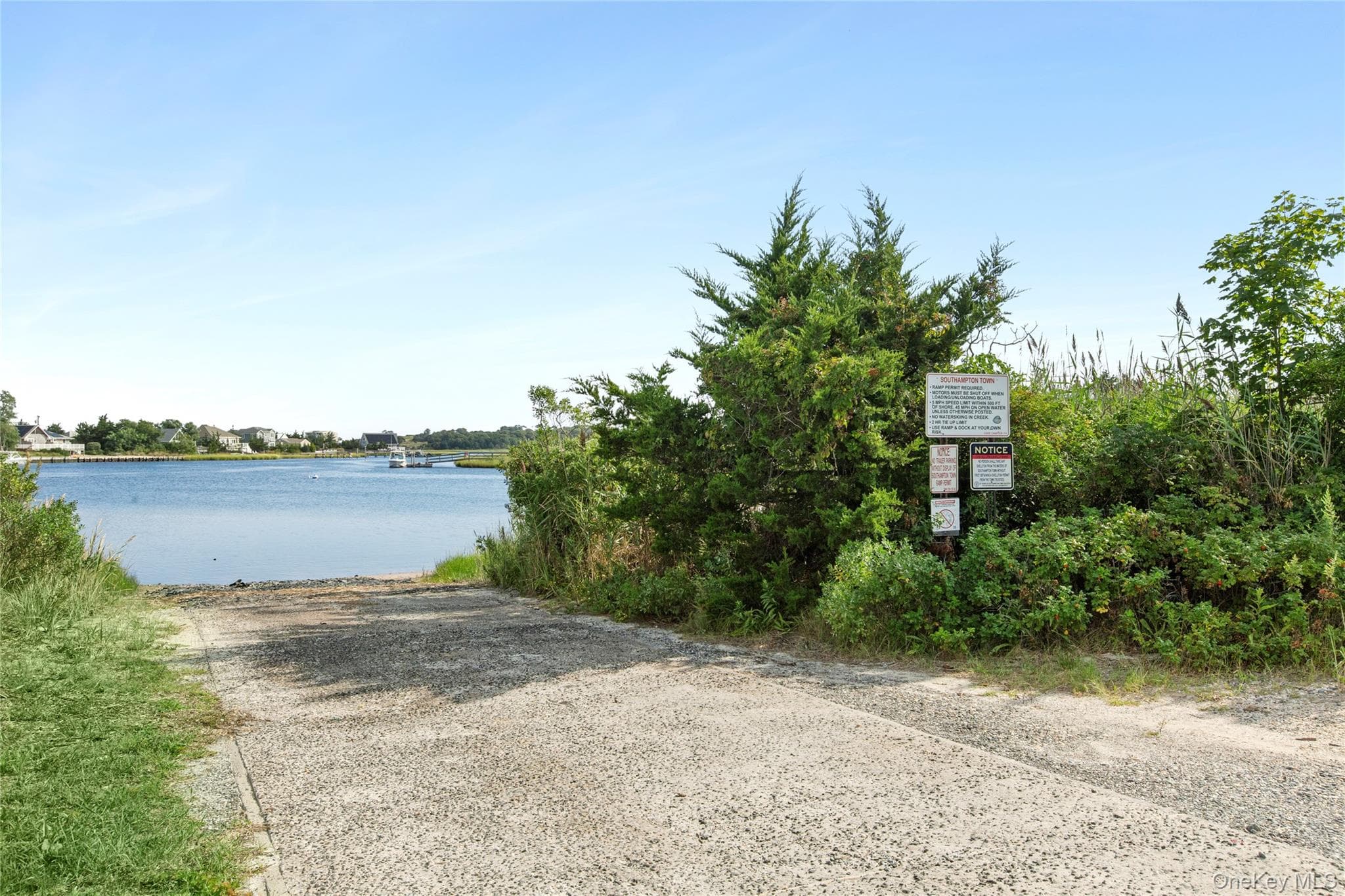 8 Boathouse Road thumbnail 15