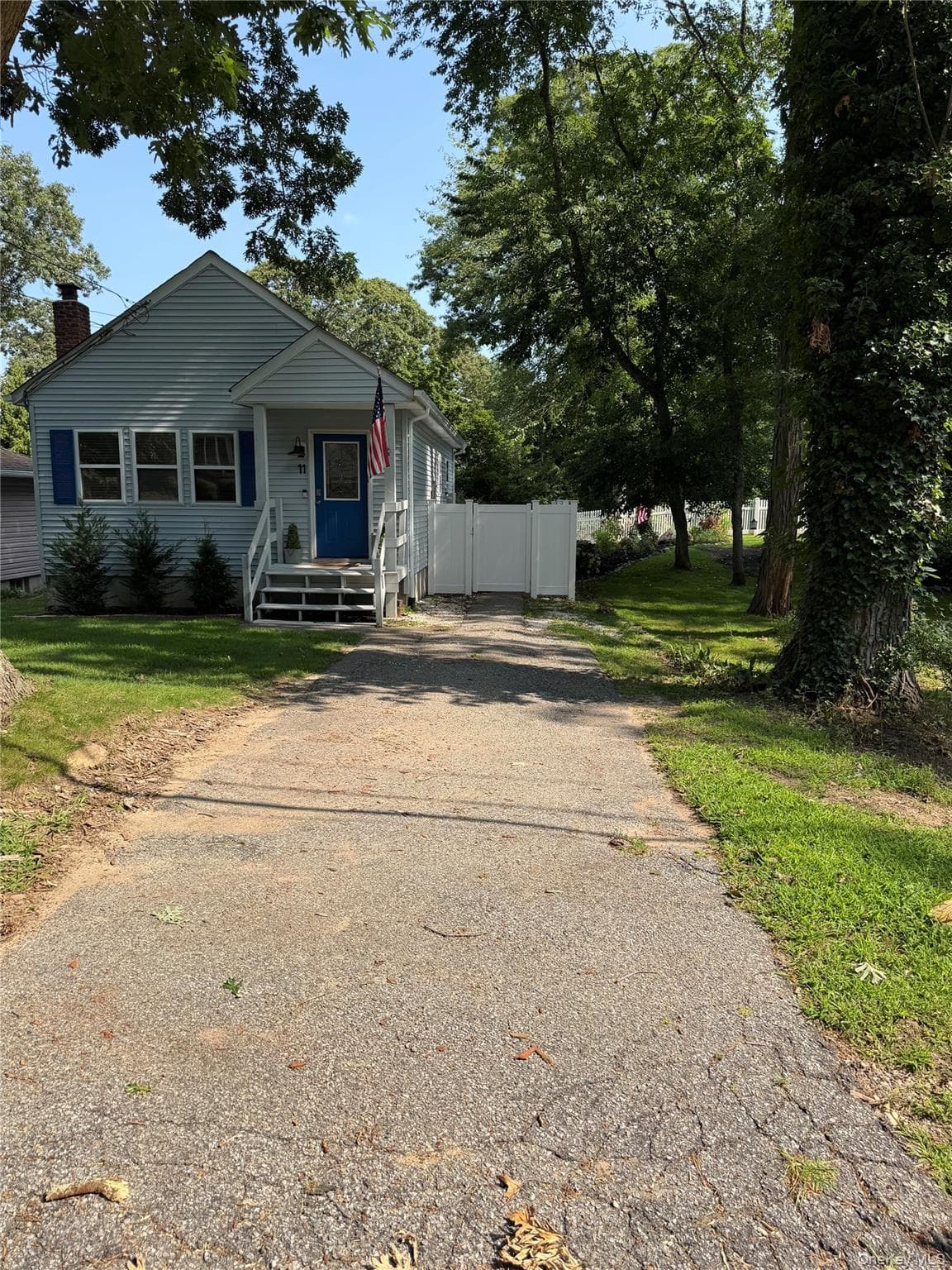 11 Huntington Road thumbnail 4