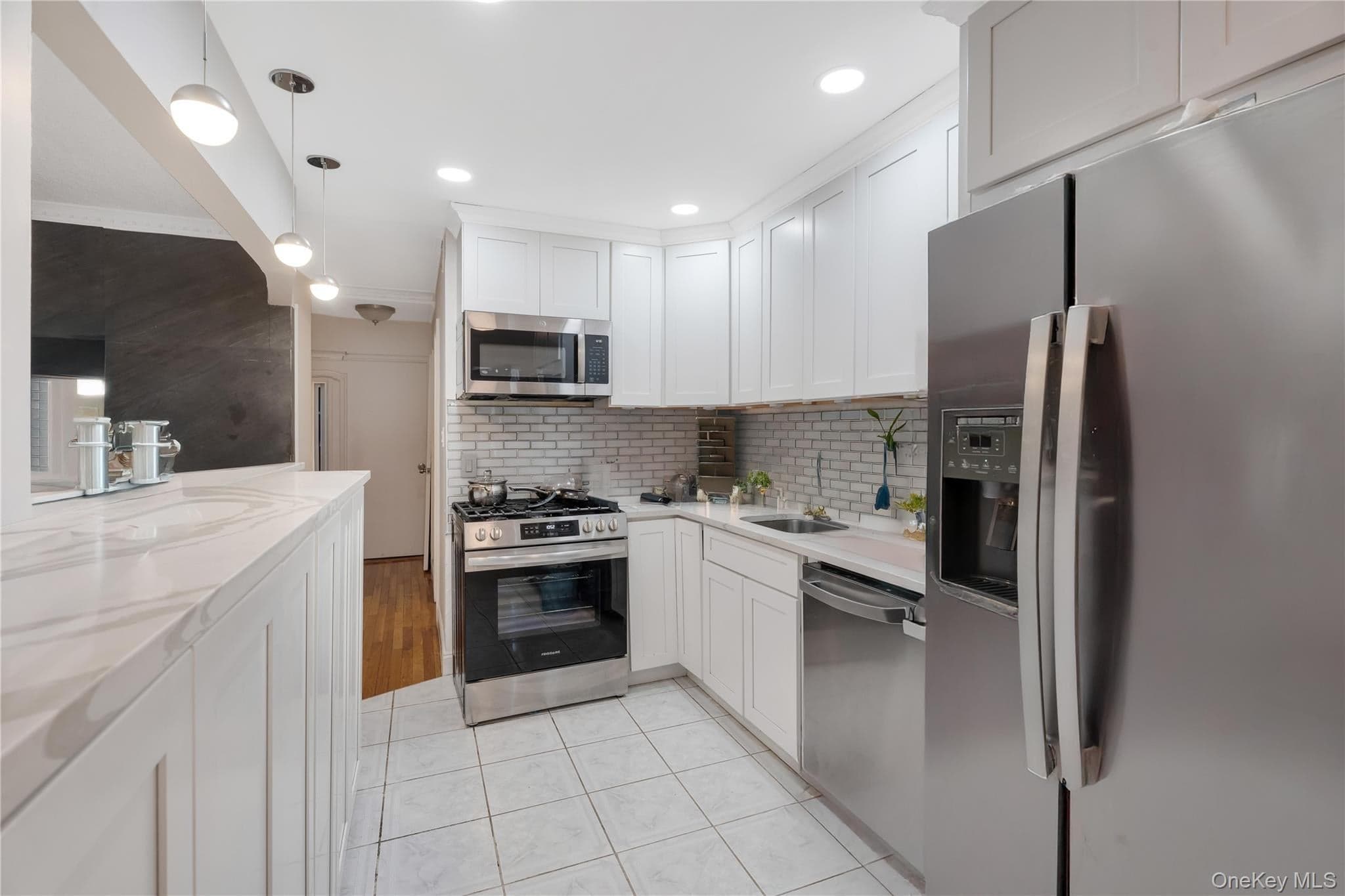 10009 Avenue L thumbnail 6