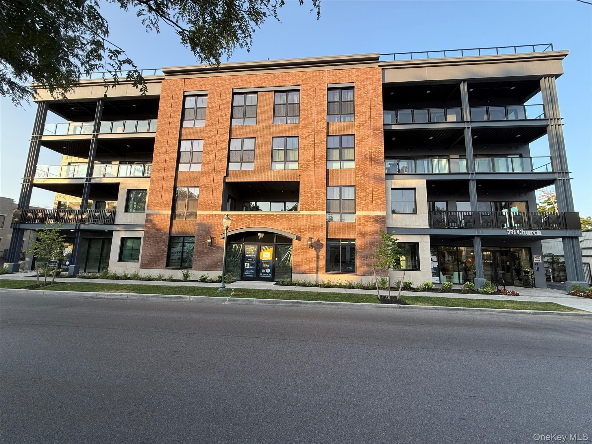78 Church ST Unit: 204 thumbnail 2