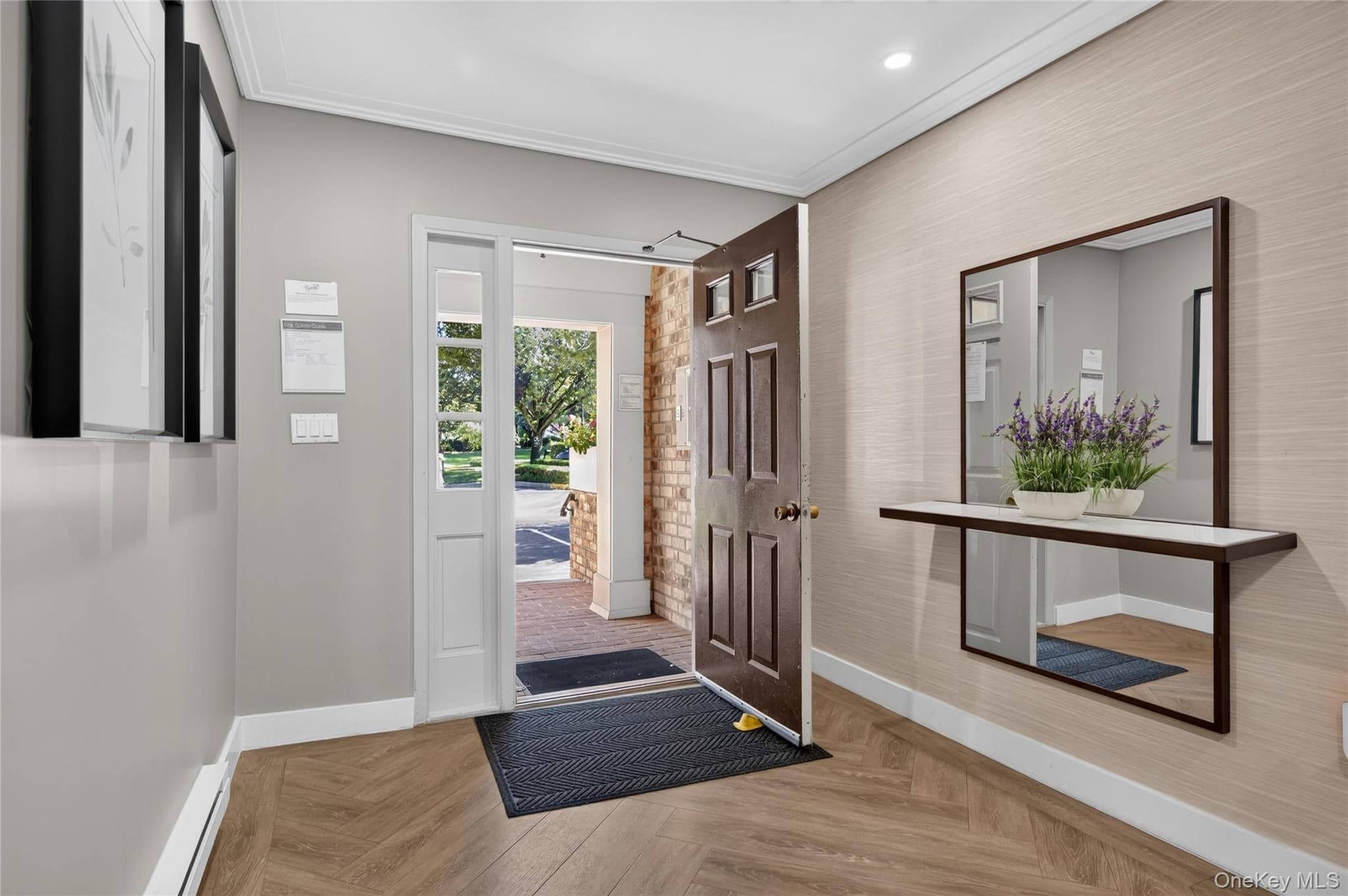 20550 Brian Crescent Unit: 1076 thumbnail 6