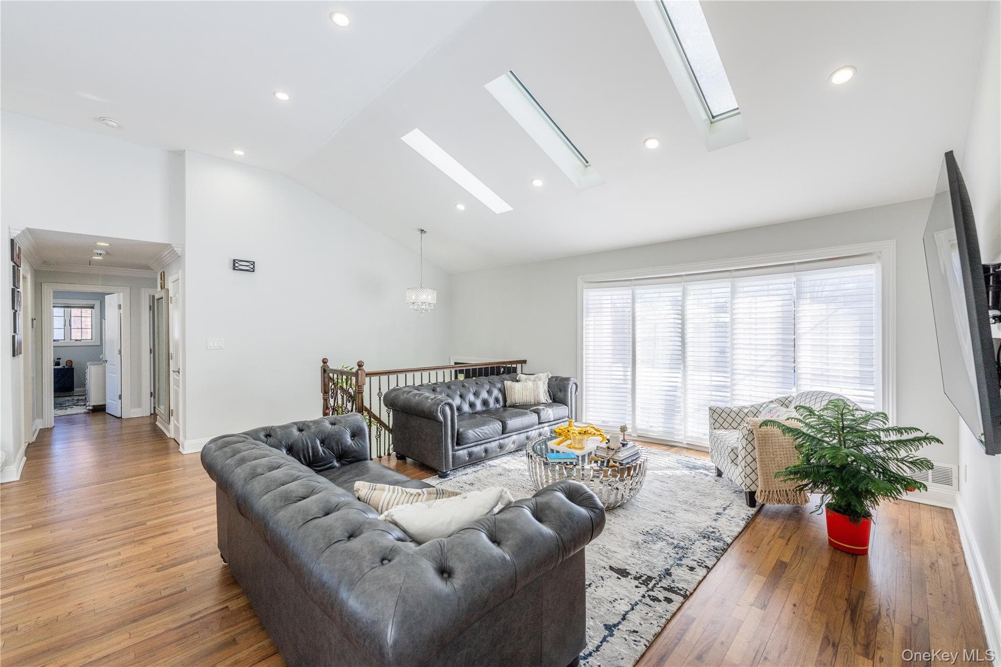 7 Dunhill Road thumbnail 3