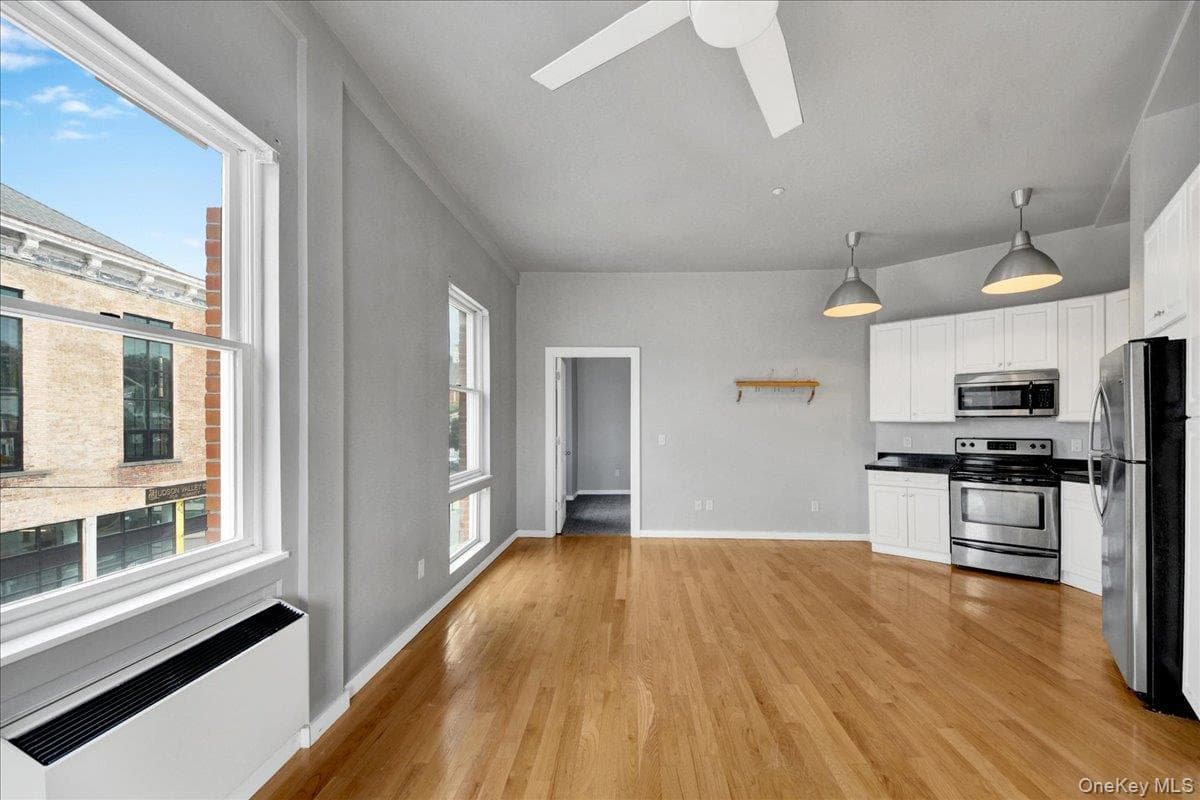135 Main Street Unit: 201 thumbnail 7
