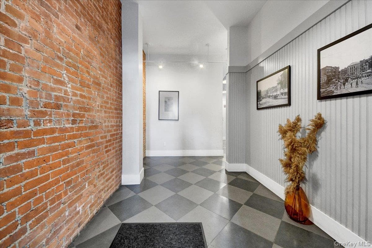 135 Main Street Unit: 201 thumbnail 13