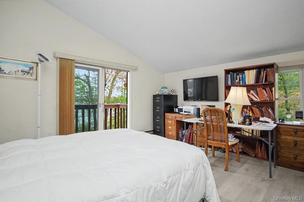 116 Lake Shore Drive thumbnail 29
