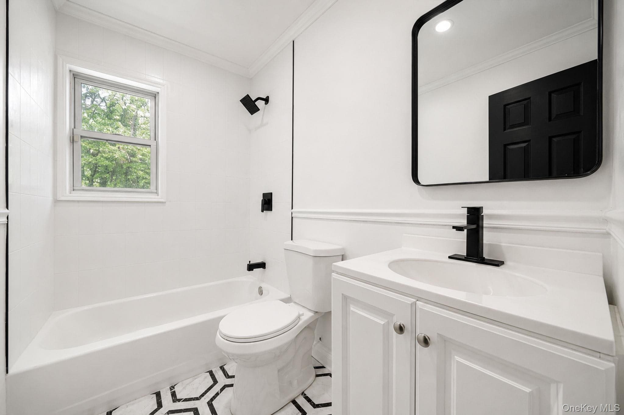 335 Lewis Avenue thumbnail 25