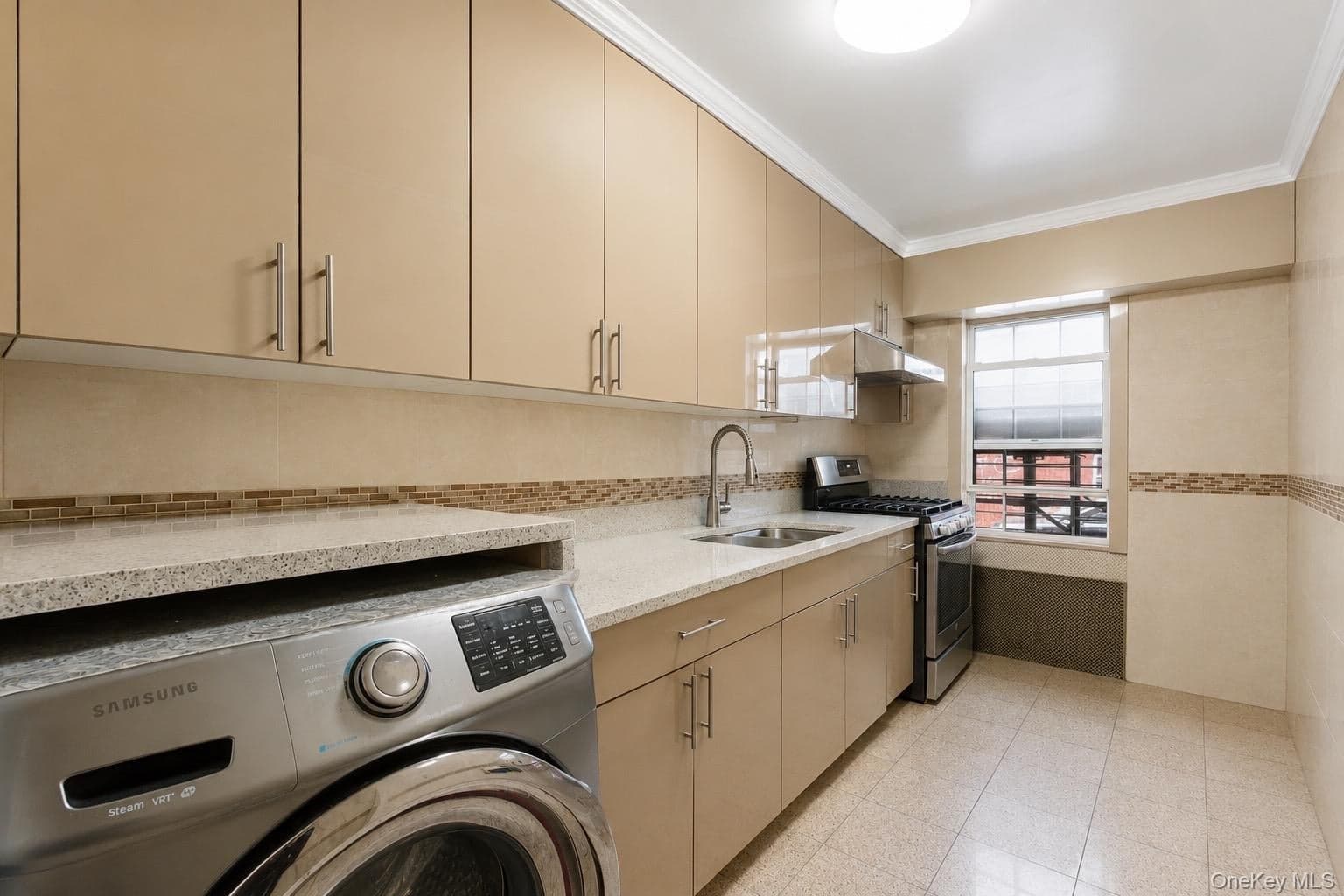 88-11 Elmhurst Avenue Unit: A11 thumbnail 5