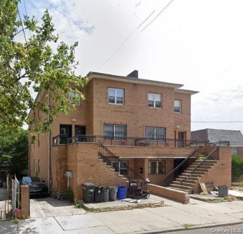 929 Cleveland Street photo 1