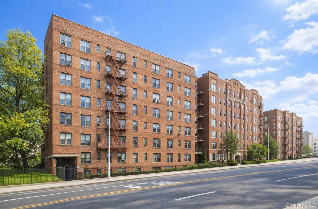 13950 35 Avenue Unit: F thumbnail 10