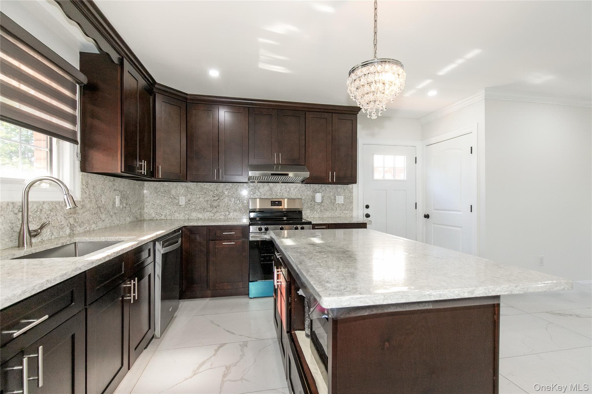 1519 New Hyde Park Drive thumbnail 21