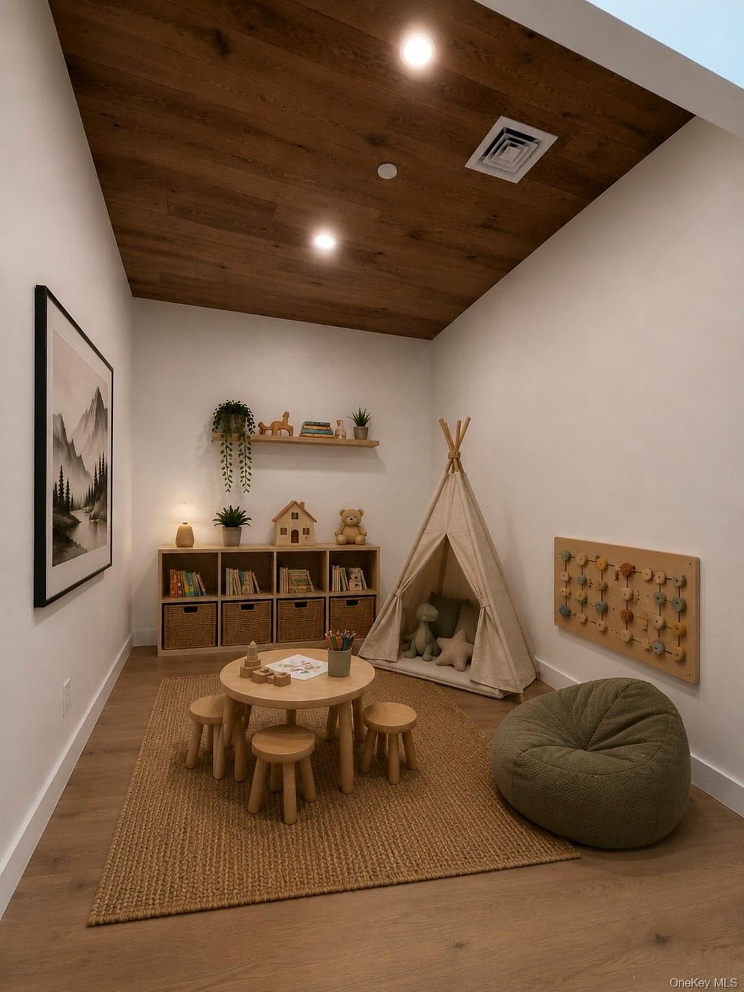 155 Hope Street Unit: 4B thumbnail 4
